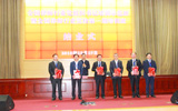 当前经济工作的几个重大问题
