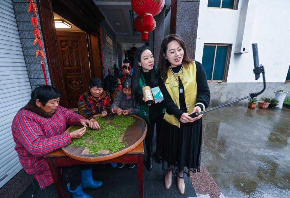 浙江：在推进中国式现代化中率先求解共同富裕普遍性难题